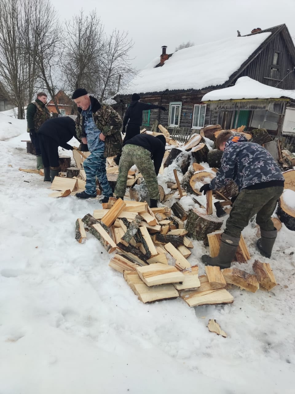 ПАРТИЙНАЯ ЖИЗНЬ. Скорая помощь