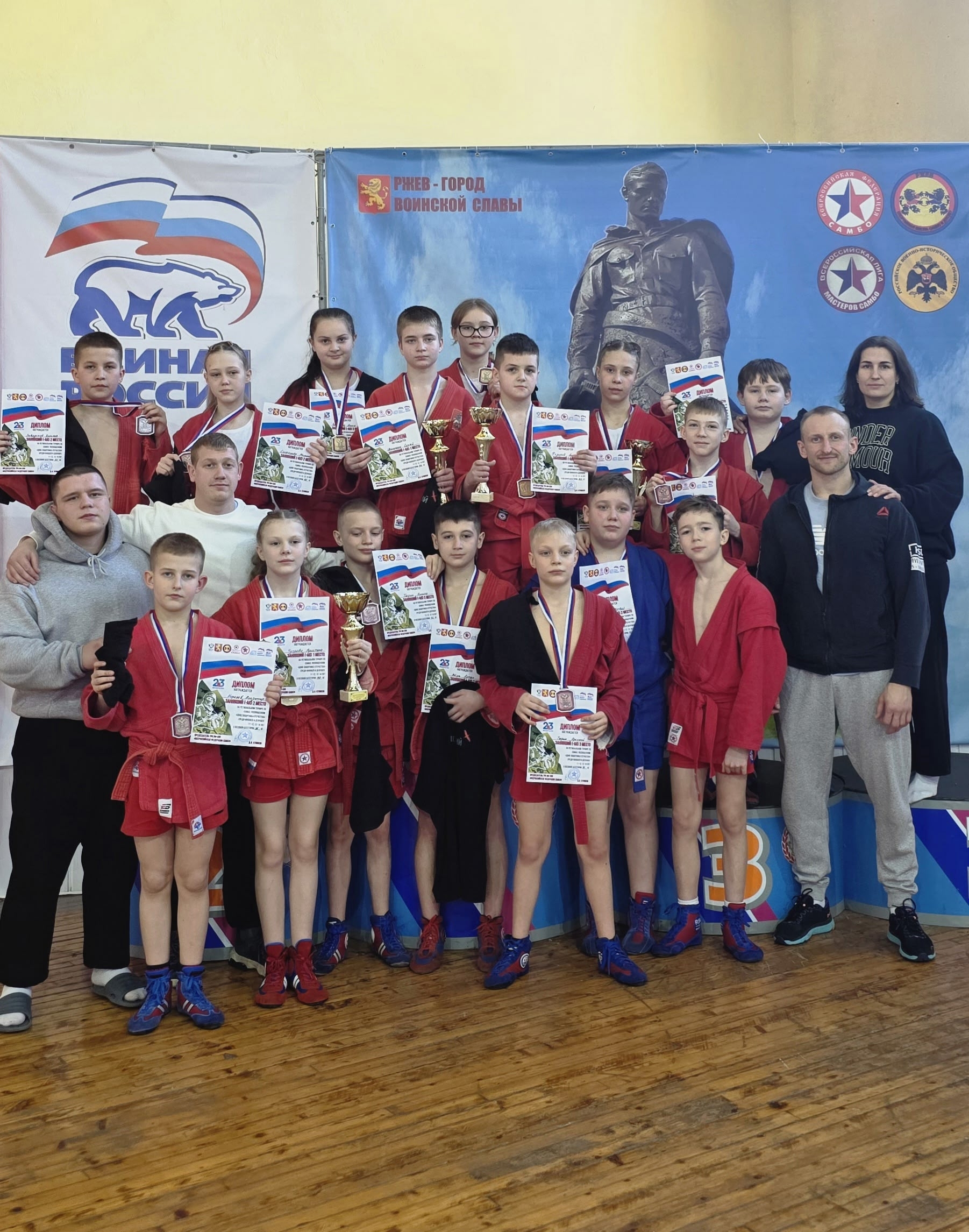 Характер и медали гагаринцев