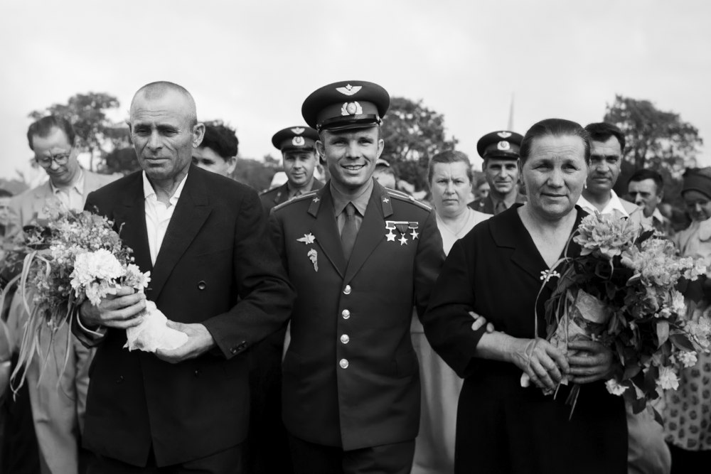 В КРАЮ РОДНОМ. Дорога к звёздам начинается с отцовского порога